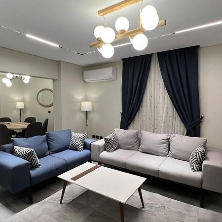 Luxury Apartment El Mohandessen Cairo Exterior foto